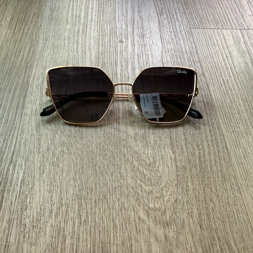 quay australia SRSLY gold smoke oversized polarized cat eye sunglasses eyewear